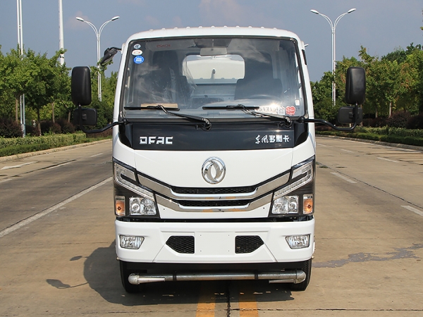 國(guó)六東風(fēng)小多利卡5噸灑水車 國(guó)六東風(fēng)小多利卡5噸灑水車