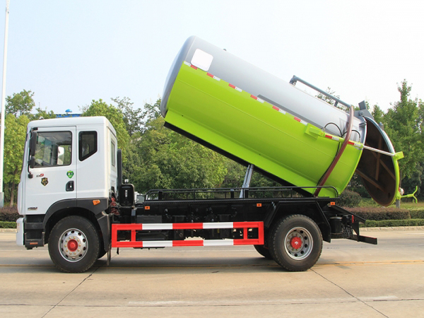 國六東風(fēng)D9 12方 吸污車 國六東風(fēng)D9 12方 吸污車