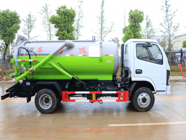 國(guó)六小福瑞卡 5方 吸污車 國(guó)六小福瑞卡 5方 吸污車