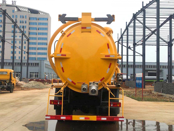 國六東風(fēng)天錦 12方 吸污車 國六東風(fēng)天錦 12方 吸污車