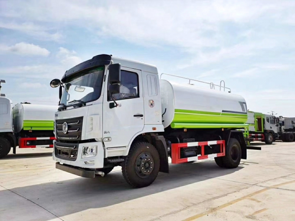 國(guó)六東風(fēng)華神12噸灑水車(chē) 國(guó)六東風(fēng)華神12噸灑水車(chē)