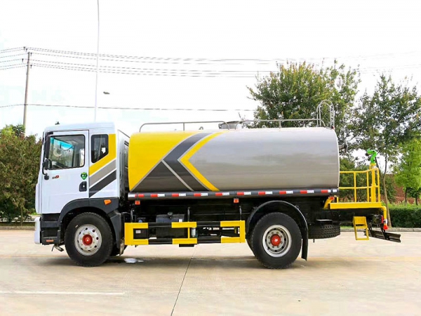 國六東風D9 12噸/14噸灑水車 國六東風D9 12噸/14噸灑水車