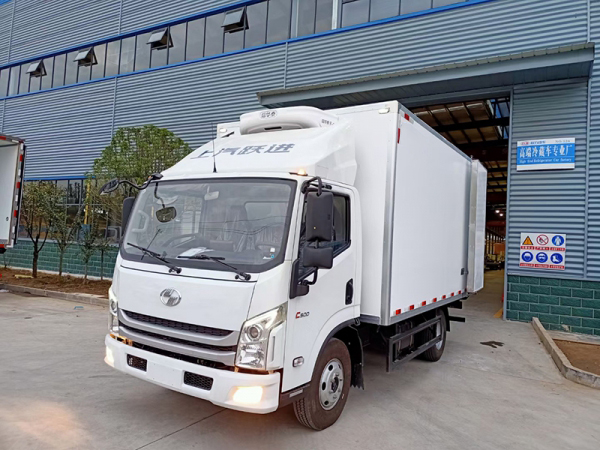 國六上汽躍進(jìn)C500自動擋冷藏車 國六上汽躍進(jìn)C500自動擋冷藏車