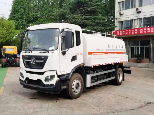 國六東風(fēng)天錦灑水車 國六東風(fēng)天錦灑水車
