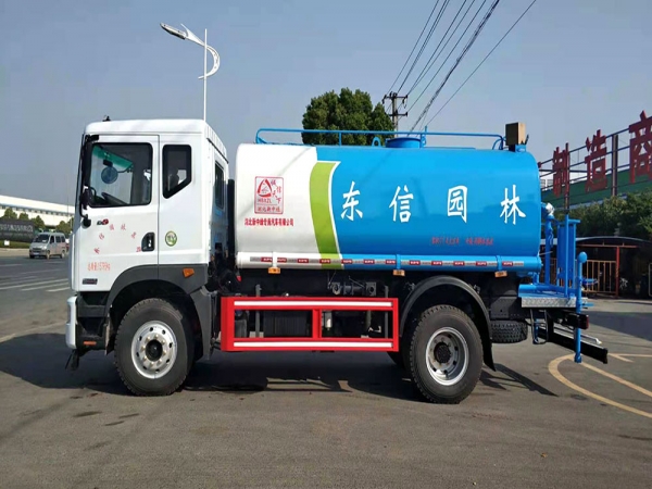 國(guó)六東風(fēng)多利卡D9灑水車 國(guó)六東風(fēng)多利卡D9灑水車