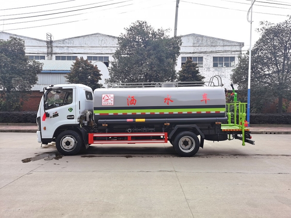 國六東風(fēng)福瑞卡F7凱普特K7多利卡D7 國六東風(fēng)福瑞卡F7凱普特K7多利卡D7