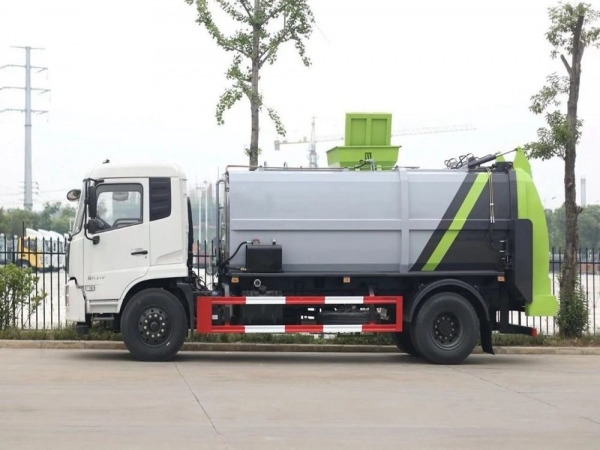 國六【10立方】東風(fēng)天錦餐廚垃圾車 國六【10立方】東風(fēng)天錦餐廚垃圾車
