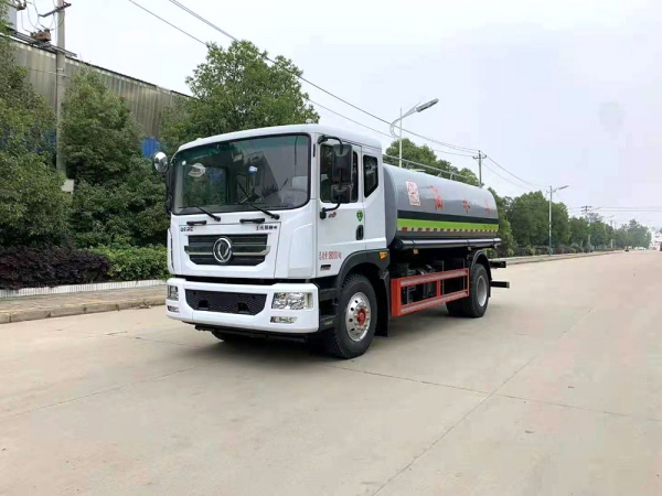 國六東風多利卡D9加長版 國六東風多利卡D9加長版