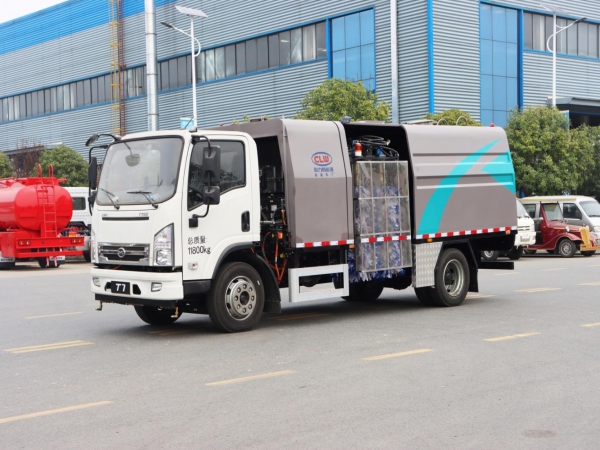 比亞迪T7純電動(dòng)護(hù)欄清洗車 比亞迪T7純電動(dòng)護(hù)欄清洗車