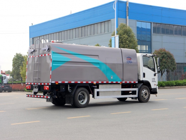 比亞迪T7純電動(dòng)護(hù)欄清洗車 比亞迪T7純電動(dòng)護(hù)欄清洗車