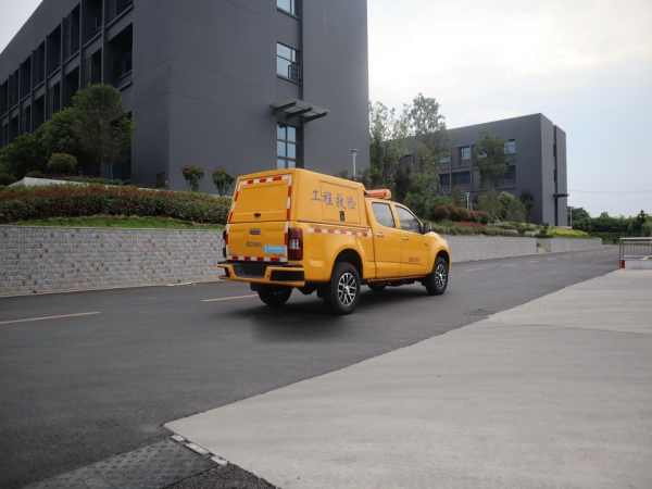 五十鈴皮卡救險車 五十鈴皮卡救險車