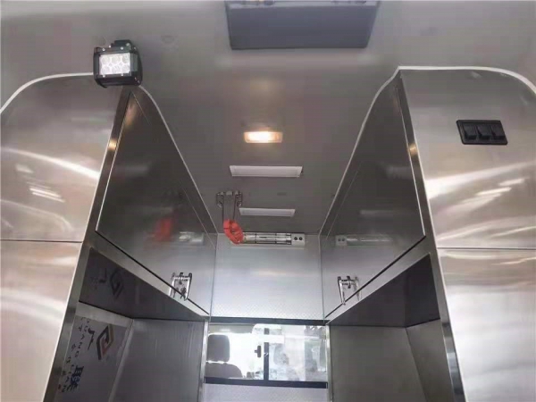 福特V362救險(xiǎn)車(chē)柴油版